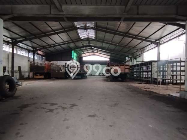Gudang Area Prospektif Kawasan Cirebon Kota, Luas 1m², Jalur Strategis Gudang Area Prospektif Kawasan Cirebon Kota, Luas 1m², Jalur Strategis