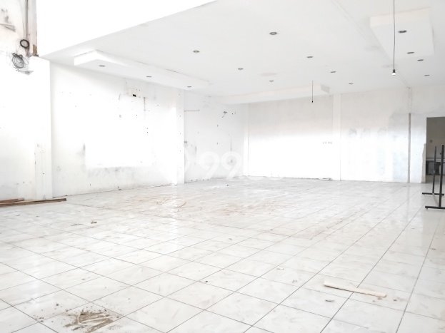 Disewakan Ruko di Pusat Kota Cirebon Ramai Strategis Disewakan Ruko di Pusat Kota Cirebon Ramai Strategis