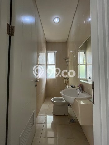 Hunian Nyaman Asri 3 KT Siap Pakai di BSD Green Wich Tangerang Hunian Nyaman Asri 3 KT Siap Pakai di BSD Green Wich Tangerang