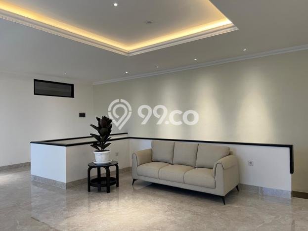 Rumah Elit LB 400m2 Siap Huni Desain Elegan di Alam Sutera, Tangerang Rumah Elit LB 400m2 Siap Huni Desain Elegan di Alam Sutera, Tangerang