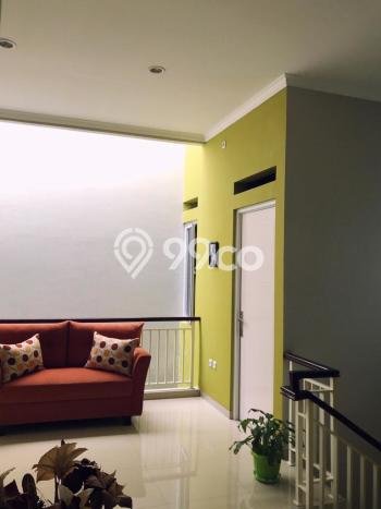 Rumah Minimalis 4 KT di Graha Raya Tangerang Selatan Semi Furnished Rumah Minimalis 4 KT di Graha Raya Tangerang Selatan Semi Furnished