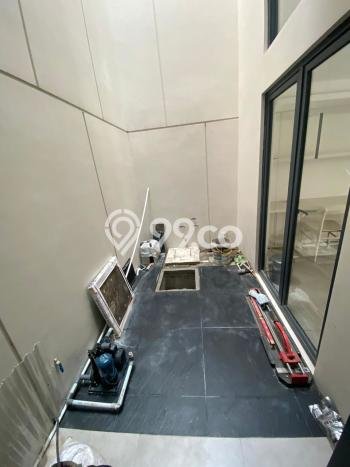 Rumah Modern 2 KT di BSD City Tangerang Full Furnished Rumah Modern 2 KT di BSD City Tangerang Full Furnished