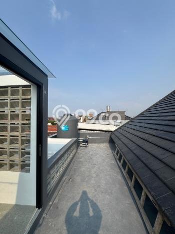 Ready to Use! Luxury House LT 128m2 Desain Elegan di Alam Sutera Ready to Use! Luxury House LT 128m2 Desain Elegan di Alam Sutera
