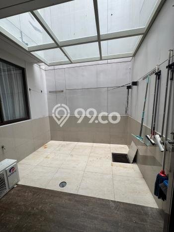 Rumah Eksklusif Siap Huni LT 153m2 di BSD, Tangerang Selatan Rumah Eksklusif Siap Huni LT 153m2 di BSD, Tangerang Selatan