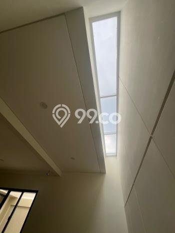Jual Rumah Luas Elegan Dengan View Cantik di Gading Serpong, Tangerang Jual Rumah Luas Elegan Dengan View Cantik di Gading Serpong, Tangerang