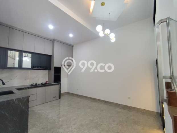 Dijual Rumah Premium dengan Fasilitas Sekitar Komplit di BSD, Tangerang Selatan Dijual Rumah Premium dengan Fasilitas Sekitar Komplit di BSD, Tangerang Selatan
