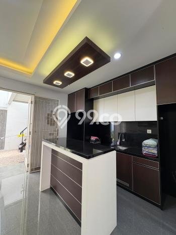 Rumah Luxury Modern Tanpa Renovasi di BSD Delatinos Tangerang Rumah Luxury Modern Tanpa Renovasi di BSD Delatinos Tangerang