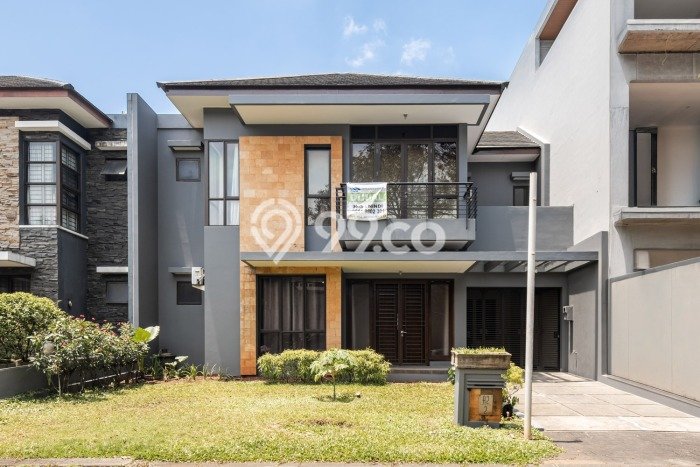 Ready to Use! Luxury House LT 240m2 Desain Elegan di BSD Green Cove Ready to Use! Luxury House LT 240m2 Desain Elegan di BSD Green Cove