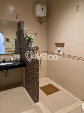Rumah Modern Cantik 5 Kamar Bisa Langsung Pindah di BSD Nusaloka Rumah Modern Cantik 5 Kamar Bisa Langsung Pindah di BSD Nusaloka