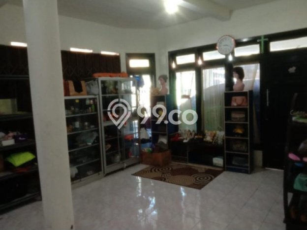 Jual Rumah Favorit Siap Huni LB 234m2 di Semarang Selatan, Semarang Jual Rumah Favorit Siap Huni LB 234m2 di Semarang Selatan, Semarang