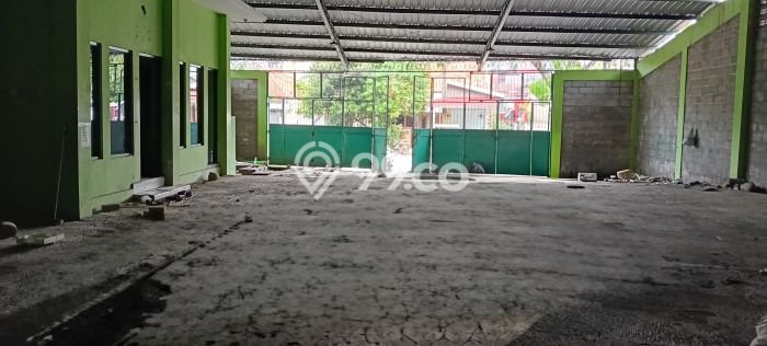Disewakan Gudang komersial di Semarang Barat luas bangunan 407m2 Disewakan Gudang komersial di Semarang Barat luas bangunan 407m2