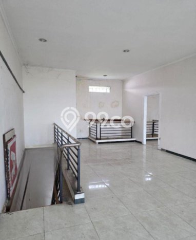 Unit Ruko Disewa Lokasi Semarang Barat, Semarang Spesifikasi Luas Bangunan 575m2 Unit Ruko Disewa Lokasi Semarang Barat, Semarang Spesifikasi Luas Bangunan 575m2