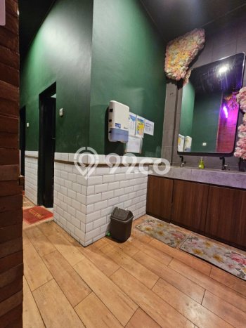 Dijual! Ruko di Pleburan Semarang LT 275m2 / LB 550m2 Kawasan Bisnis Dijual! Ruko di Pleburan Semarang LT 275m2 / LB 550m2 Kawasan Bisnis