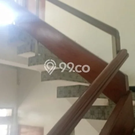 Unit Kantor Disewa Lokasi Tugu, Semarang Spesifikasi Luas Bangunan 400m2 Unit Kantor Disewa Lokasi Tugu, Semarang Spesifikasi Luas Bangunan 400m2