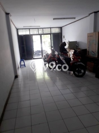 Ruko Dijual di Bekasi LT 76m2 & LB 225m2 Lokasi Terbaik! Ruko Dijual di Bekasi LT 76m2 & LB 225m2 Lokasi Terbaik!