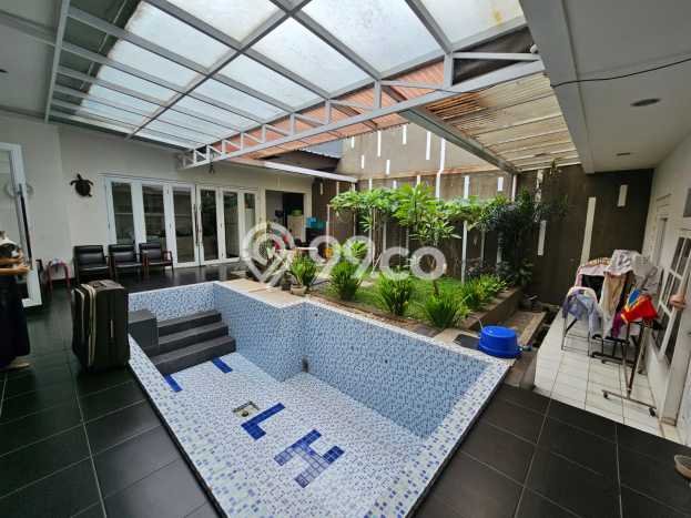 Rumah Luxury Modern Tanpa Renovasi di Muara Bandung Rumah Luxury Modern Tanpa Renovasi di Muara Bandung