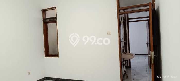 Siap Huni Rumah Mewah 6 Kamar di Sukajadi Dekat ke Mana Pun Siap Huni Rumah Mewah 6 Kamar di Sukajadi Dekat ke Mana Pun
