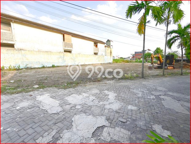 Tanah Dijual di Yogyakarta Seluas 991m2 Strategis Tanah Dijual di Yogyakarta Seluas 991m2 Strategis