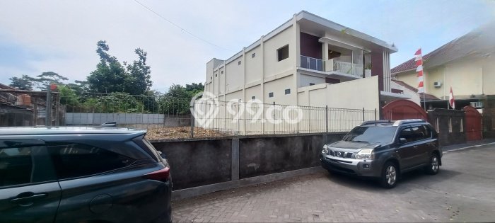 Investasi Kost Dijual di Depok, Sleman, Spesifikasi 13 KT, 13 KM, 251m2 Investasi Kost Dijual di Depok, Sleman, Spesifikasi 13 KT, 13 KM, 251m2