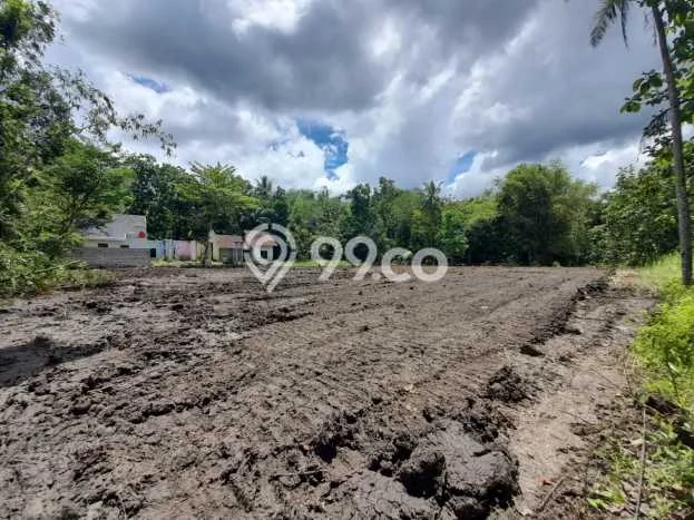 Tanah Area Berkembang Kawasan Bantul, Luas 107m², Dekat ke Fasilitas Umum Tanah Area Berkembang Kawasan Bantul, Luas 107m², Dekat ke Fasilitas Umum