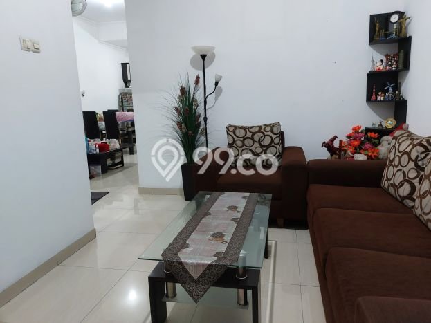 Dijual Rumah 2 Kamar Lokasi Ideal Nyaman dan Strategis di Karawaci Dijual Rumah 2 Kamar Lokasi Ideal Nyaman dan Strategis di Karawaci