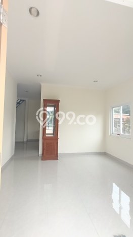 Dijual Rumah Luas Elegan Dengan View Eksklusif di Gading Serpong, Tangerang Dijual Rumah Luas Elegan Dengan View Eksklusif di Gading Serpong, Tangerang