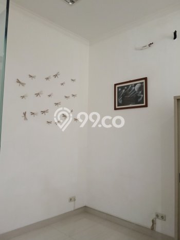 Rumah LT 203m2m² Dekat dengan Fasilitas Umum, Jakarta Selatan - Lokasi Premium Rumah LT 203m2m² Dekat dengan Fasilitas Umum, Jakarta Selatan - Lokasi Premium