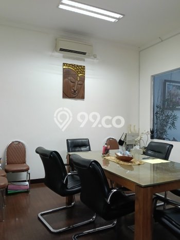Rumah LT 203m2m² Dekat dengan Fasilitas Umum, Jakarta Selatan - Lokasi Premium Rumah LT 203m2m² Dekat dengan Fasilitas Umum, Jakarta Selatan - Lokasi Premium
