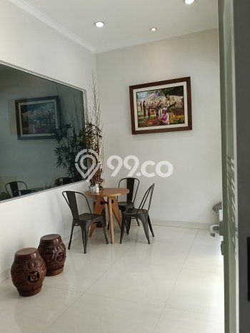 Rumah LT 203m2m² Dekat dengan Fasilitas Umum, Jakarta Selatan - Lokasi Premium Rumah LT 203m2m² Dekat dengan Fasilitas Umum, Jakarta Selatan - Lokasi Premium