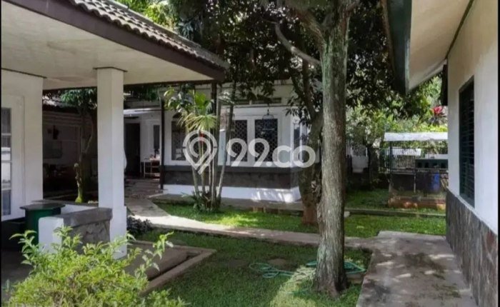 Siap Huni Rumah Mewah 10 Kamar di Coblong Dekat ke Mana Saja Siap Huni Rumah Mewah 10 Kamar di Coblong Dekat ke Mana Saja