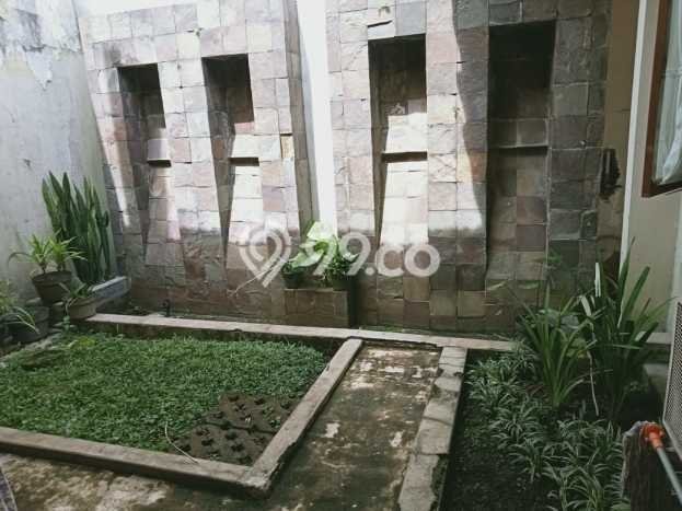 Ready to Use! Premium House LT 155m2 Desain Elegan di Riau Ready to Use! Premium House LT 155m2 Desain Elegan di Riau
