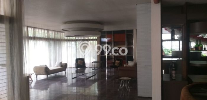 Rumah Mewah LB 1500m2 Siap Pakai Desain Elegan di Ciumbuleuit, Bandung Rumah Mewah LB 1500m2 Siap Pakai Desain Elegan di Ciumbuleuit, Bandung