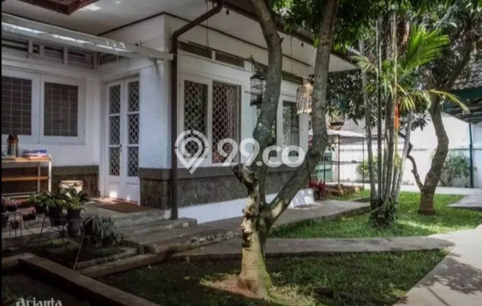 Siap Huni Rumah Mewah 10 Kamar di Coblong Dekat ke Mana Saja Siap Huni Rumah Mewah 10 Kamar di Coblong Dekat ke Mana Saja