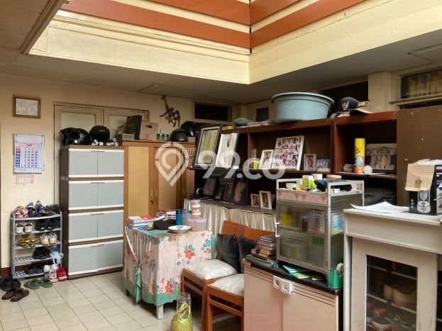 Rumah Mewah LB 197m2 Siap Pakai Desain Elegan di Bandung Kota, Bandung Rumah Mewah LB 197m2 Siap Pakai Desain Elegan di Bandung Kota, Bandung