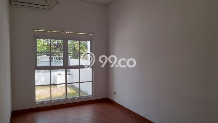 UNIT TERBATAS! Rumah di Arcamanik, 2 KT, Luas 180m² Bangunan 120m² UNIT TERBATAS! Rumah di Arcamanik, 2 KT, Luas 180m² Bangunan 120m²