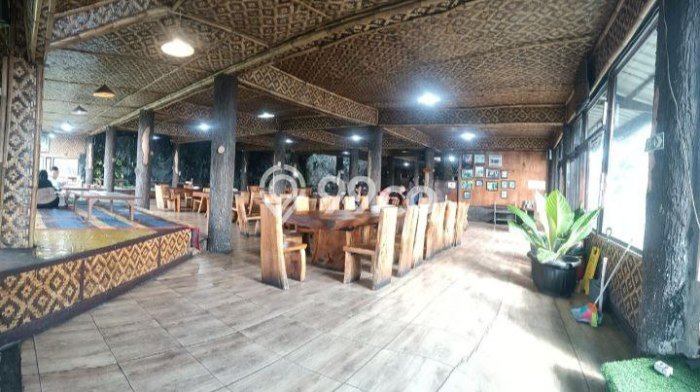 Komersial Bagus Dijual LB 1112m2 Lokasi Strategis Bandung Area Cocok untuk Berbisnis Komersial Bagus Dijual LB 1112m2 Lokasi Strategis Bandung Area Cocok untuk Berbisnis