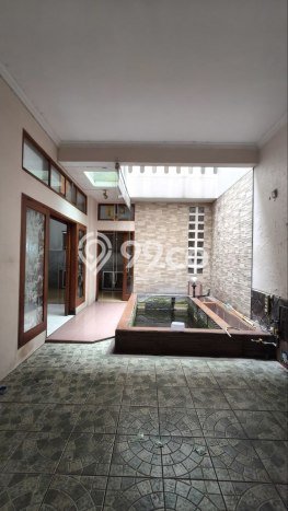 Hunian Mewah Dijual LT 227m2 di Batununggal, Bandung Hunian Mewah Dijual LT 227m2 di Batununggal, Bandung