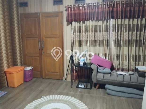 Dijual Hunian Rumah Terawat 5 Kamar di Ujungberung, Bandung Dijual Hunian Rumah Terawat 5 Kamar di Ujungberung, Bandung