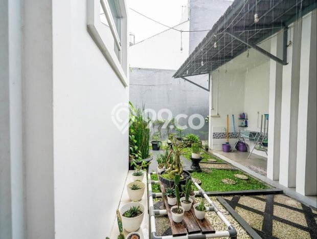 Rumah Modern Cantik 3 KT Siap Huni di Lembang Rumah Modern Cantik 3 KT Siap Huni di Lembang