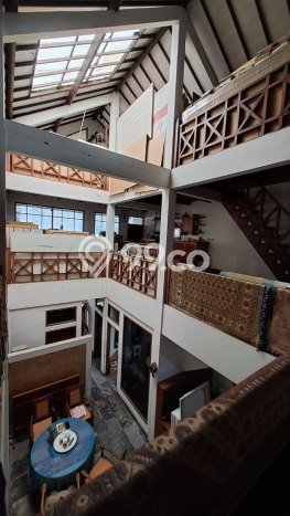 Jual Rumah Bagus Siap Huni LB 240m2 di Coblong, Bandung Jual Rumah Bagus Siap Huni LB 240m2 di Coblong, Bandung