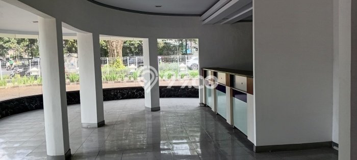 Hunian 4 Kamar Lengkap Disewakan di Coblong Harga Kompetitif Hunian 4 Kamar Lengkap Disewakan di Coblong Harga Kompetitif