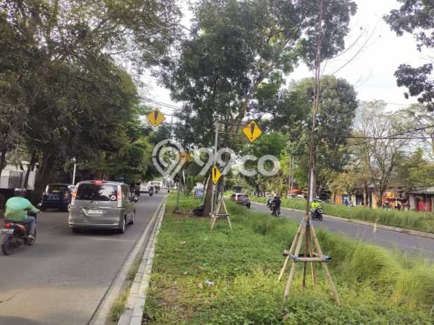 Rumah Strategis area Bandung Kota, Bandung, Luas 794m² Bangunan 408m² - BISA KPR! Rumah Strategis area Bandung Kota, Bandung, Luas 794m² Bangunan 408m² - BISA KPR!