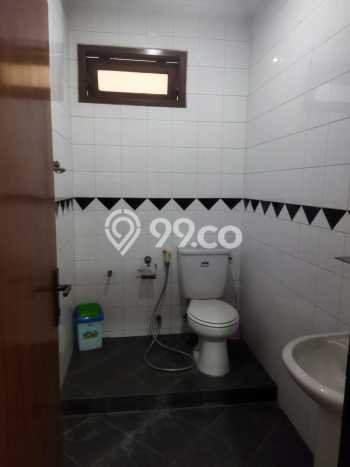 Rumah Harga Terjangkau 8 KT di Ciumbuleuit, Bandung Rumah Harga Terjangkau 8 KT di Ciumbuleuit, Bandung