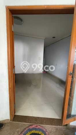 Ready to Use! Premium House LT 126m2 Desain Modern di Puri Indah Ready to Use! Premium House LT 126m2 Desain Modern di Puri Indah