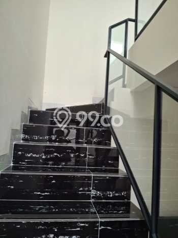 Lokasi strategis! Rumah siap huni disewakan di Serpong Utara LB 140m2 Lokasi strategis! Rumah siap huni disewakan di Serpong Utara LB 140m2