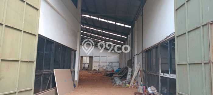 Unit Gudang Paling Strategis di Serpong Utara Tangerang Selatan dengan LB 3000m2 Unit Gudang Paling Strategis di Serpong Utara Tangerang Selatan dengan LB 3000m2