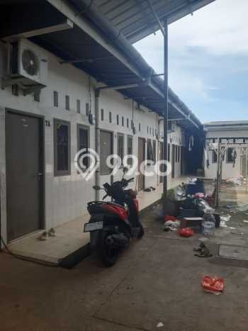 Rumah Kost Dijual Lokasi Serpong Utara, Tangerang Selatan, 23 Kamar Tidur, 23 Kamar Mandi, 300m2 Rumah Kost Dijual Lokasi Serpong Utara, Tangerang Selatan, 23 Kamar Tidur, 23 Kamar Mandi, 300m2
