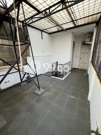 Jual Rumah Luas Elegan Dengan View Cantik di Banjar Wijaya, Tangerang Jual Rumah Luas Elegan Dengan View Cantik di Banjar Wijaya, Tangerang