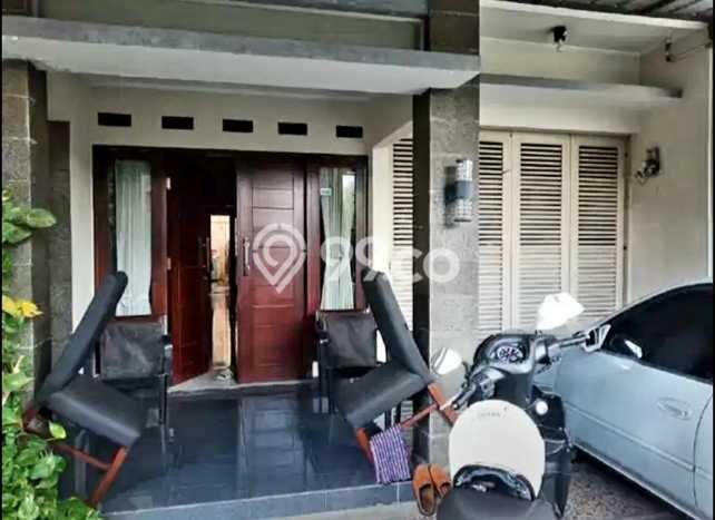 Dijual Murah Rumah dengan 4 Kamar Tidur dan 3 Kamar Mandi di Area Arcamanik, Bandung Dijual Murah Rumah dengan 4 Kamar Tidur dan 3 Kamar Mandi di Area Arcamanik, Bandung