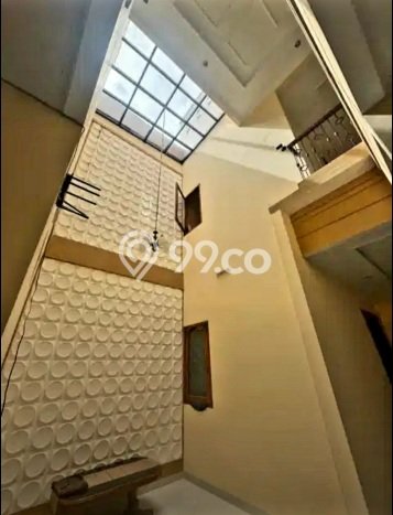 Rumah Elit Modern Tanpa Renovasi di Cikutra Bandung Rumah Elit Modern Tanpa Renovasi di Cikutra Bandung